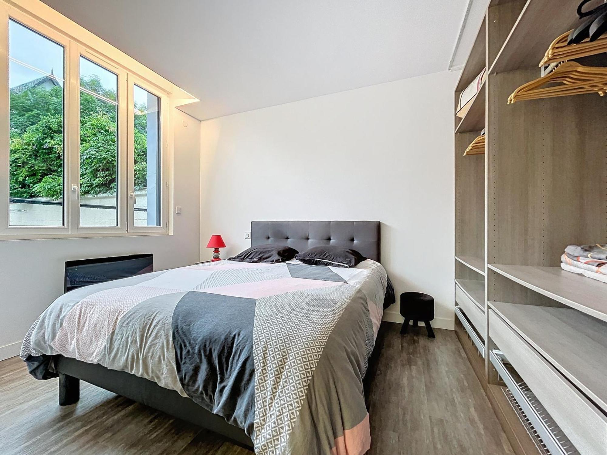 Loft Terrasse Avec Spa Proche Centre Historique Montluçon Exteriér fotografie