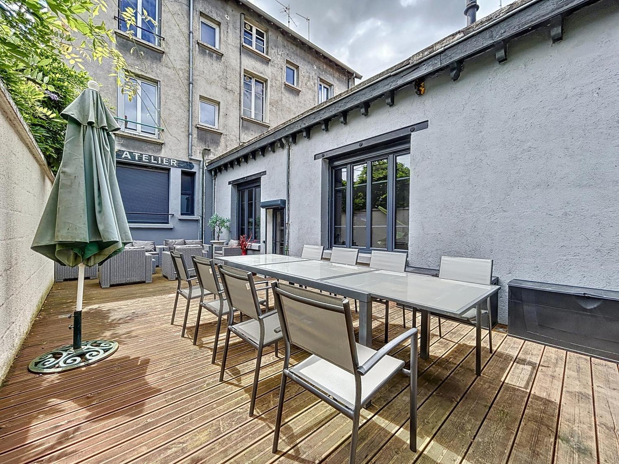 Loft Terrasse Avec Spa Proche Centre Historique Montluçon Exteriér fotografie